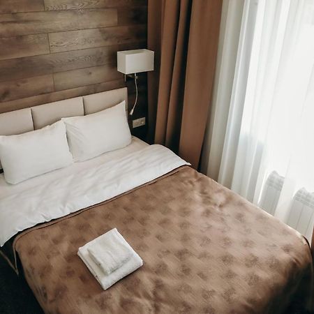 7 Boutique Hotel Ustʼ-Kamenogorsk Exterior foto