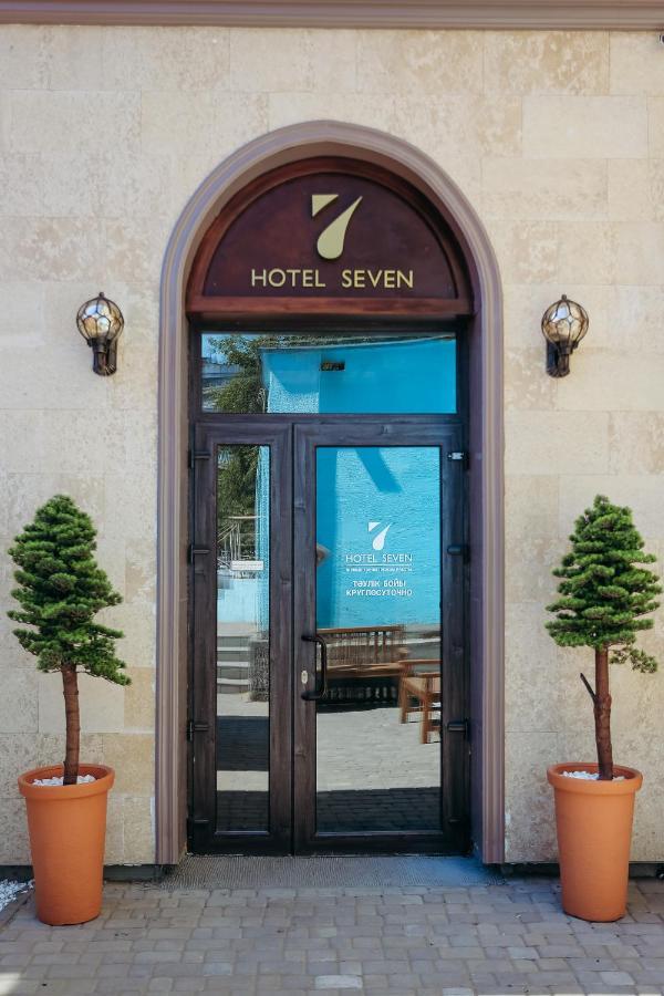 7 Boutique Hotel Ustʼ-Kamenogorsk Exterior foto